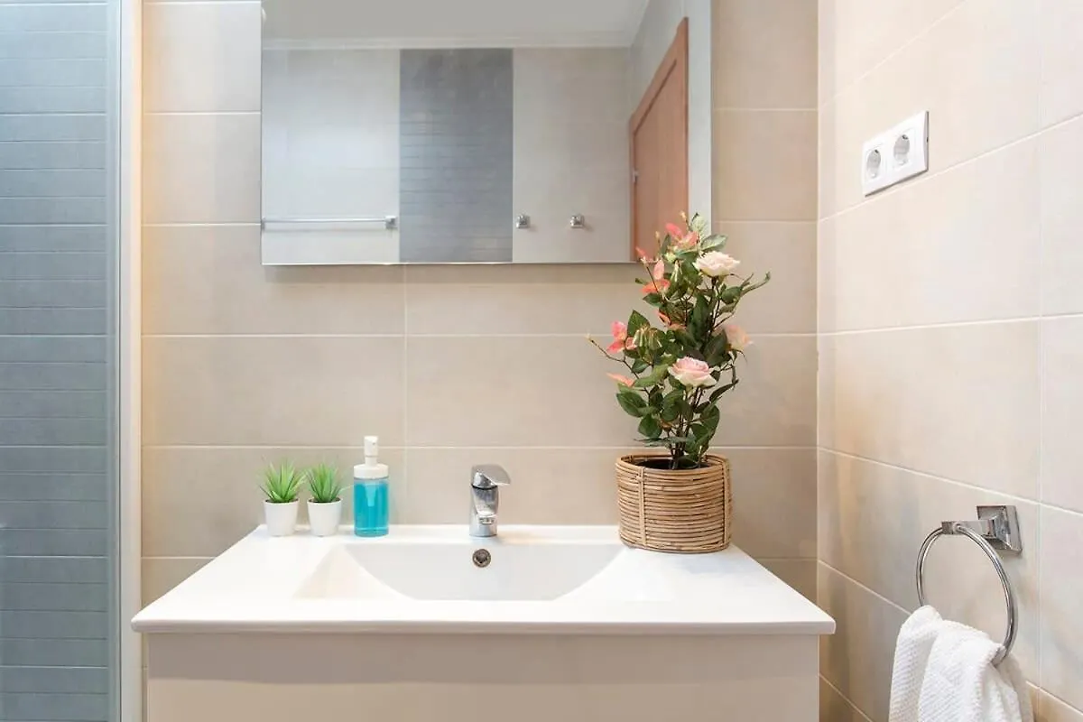 3Bd Only For Families In Poblenou Next To The Beach! Barcelona